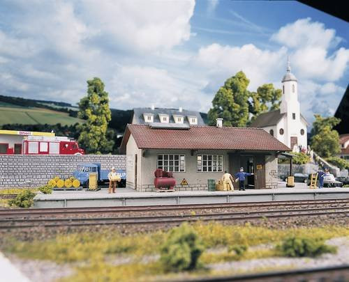 Piko Güterschuppen Burgstein, H0, 1:87 - Bild 1