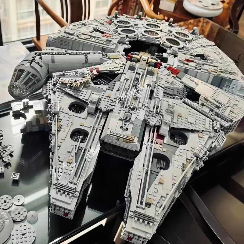 LEGO Star Wars Millennium Falcon, Baukasten, 7541 Teile, ab 14 Jahren - Bild 3