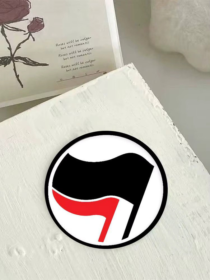 Kayou Antifaschistische Aktion Anime Foto-Broschen Runde Anstecknadeln aus Metall - Bild 6