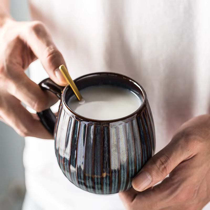 Keramikbecher im japanischen Retro-Stil, Mehrfarbig, Unisex-Ofenwasserbecher mit großer Kapazität - Bild 3