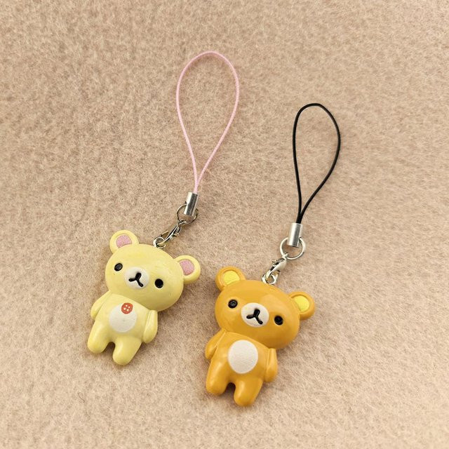 2er-Set Rilakkuma Kawaii Schlüsselanhänger Faulbär in Gelb für Taschen und Handys - Bild 1