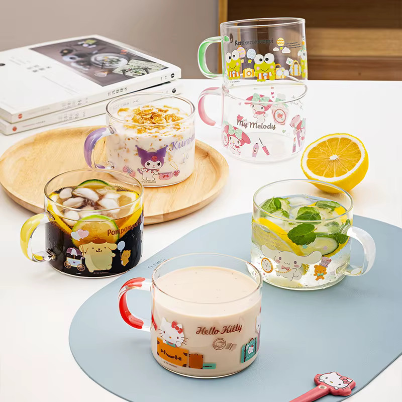 Sanrio Glas-Tasse mit Griff, transparent, 450 ml, niedliches Cartoon-Design für Kaffee, Milch oder Saft - Bild 1