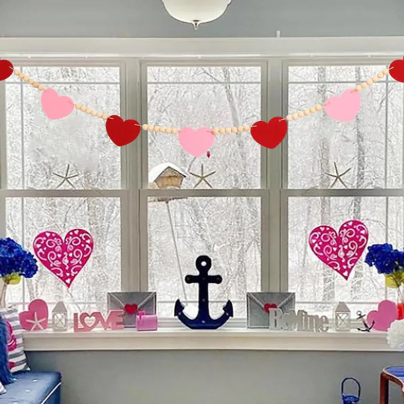 TOMTOP JMS Valentinstag-Dekoration mit Filzherzen und Holzperlengirlande in Rot und Rosa, hängendes Deko-Ornament für Hochzeit und Valentinstag, Länge: 230 cm - Bild 3