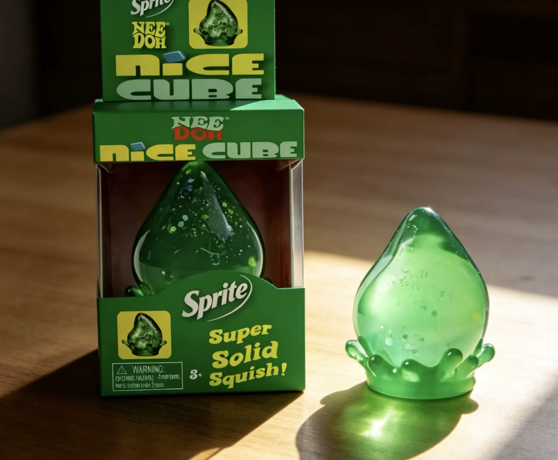 Schylling Needoh Nice Cube, Sensorischer Squishy Stressabbau-Fidget-Spielzeug - Bild 2