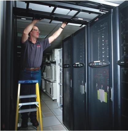 APC On-Site Warranty Extension für Easy UPS 3S E3SUPS40KH, E3SUPS40KHB, E3SUPS40KHB1, E3SUPS40KHB2 - 2 Jahre Vor-Ort-Service inklusive Arbeitszeit und Ersatzteile (40 W) - Bild 1