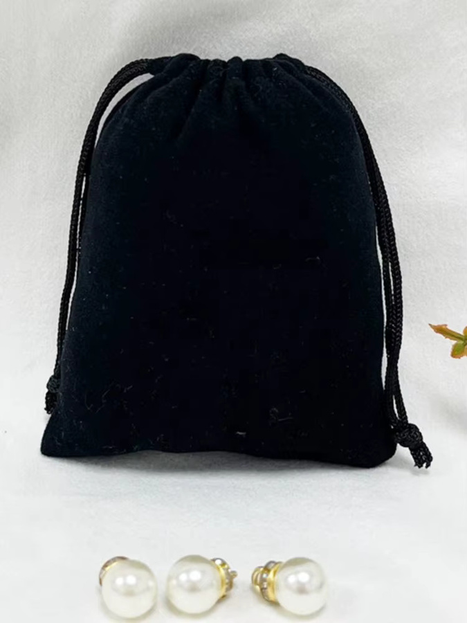 10 Stück schwarze Samtstoff-Schmuckbeutel mit Kordelzug für Hochzeiten und Geschenke - Bild 5