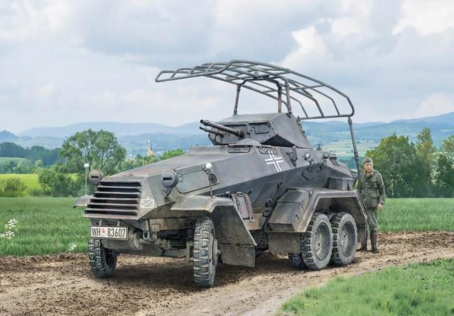 Italeri Sd.Kfz. 232. 6 Rad, Fahrzeug, 1:72, Grau - Bild 1
