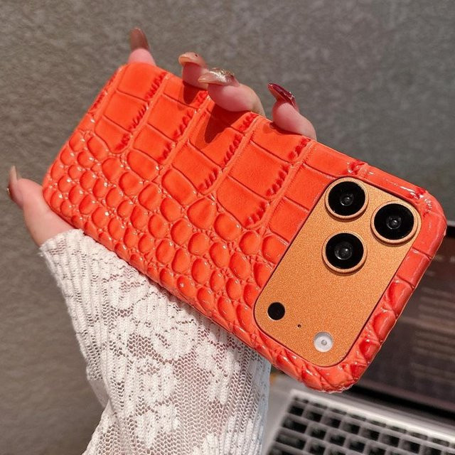 Apple iPhone Hülle in Orange mit glänzendem Krokodilleder-Design im Retro-Stil für iPhone 17 Air 16 15 14 13 Plus Pro Max 11 - Bild 1