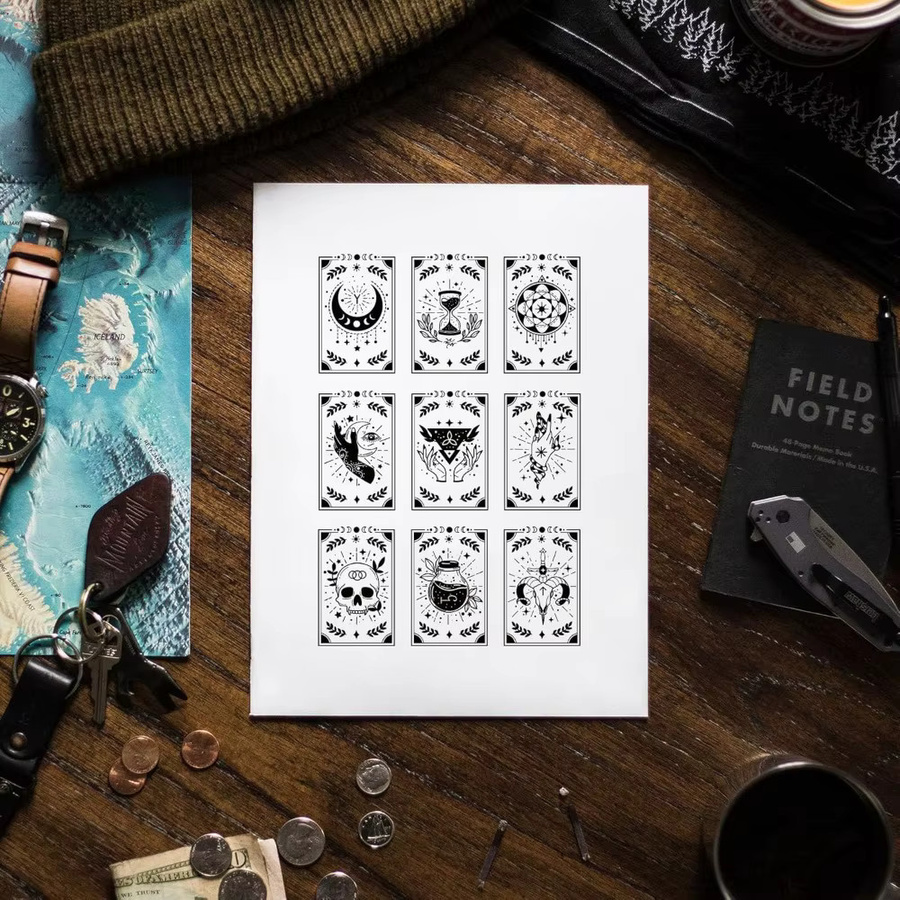 Transparenter Magischer Kartenstempel aus PVC mit Hexen-Motiven wie Gothic-Ziegenhorn, Trank, Mond, Augen, Totenkopf und Sanduhr für deine DIY-Projekte - Bild 2