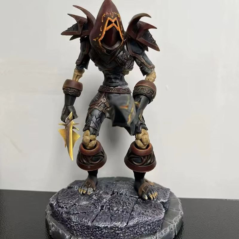 Bandai Bloodfang Figur aus World of Warcraft als PVC Modell für deine Sammlung, Höhe: 18 cm - Bild 2