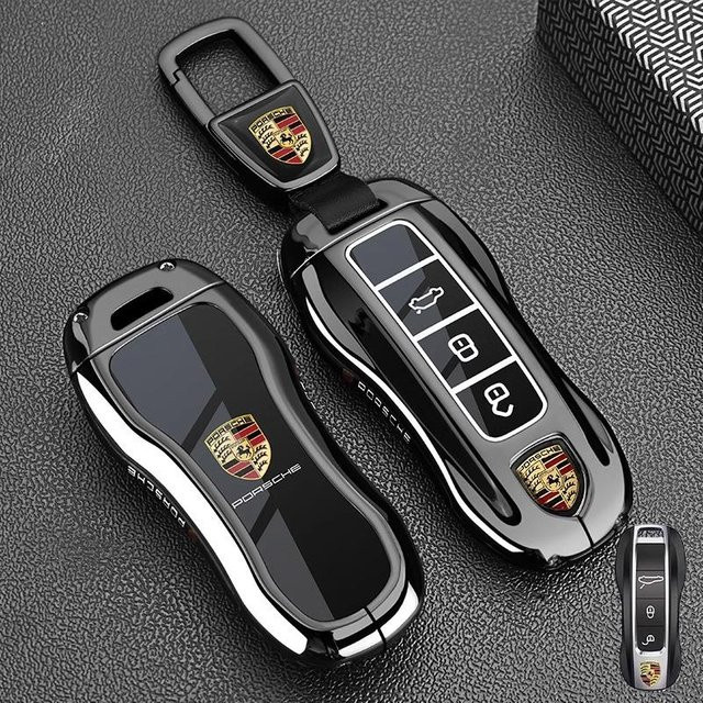 Schutzhülle aus Zinklegierung für Porsche Panamera, Macan, Cayenne und 911 in Schwarz - Bild 1