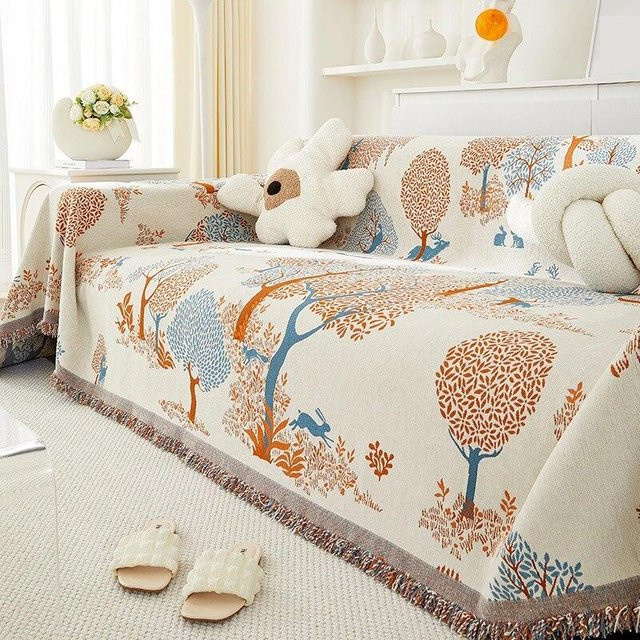 A Family Of Home Textiles Sofabezug aus Chenille mit floralem Muster in Beige, B/H: 180 x 260 cm - Bild 1