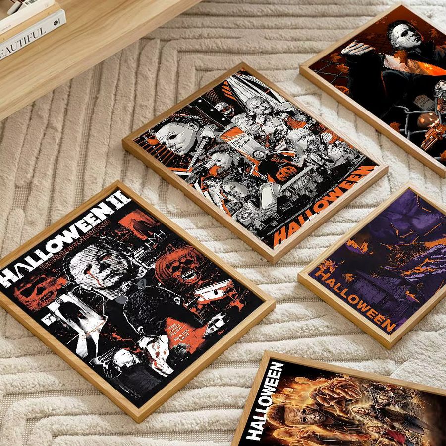 Vintage Horrorfilm Poster Michael Myers Halloween Kunstwerk von Potdemiel in Weiß - Bild 1
