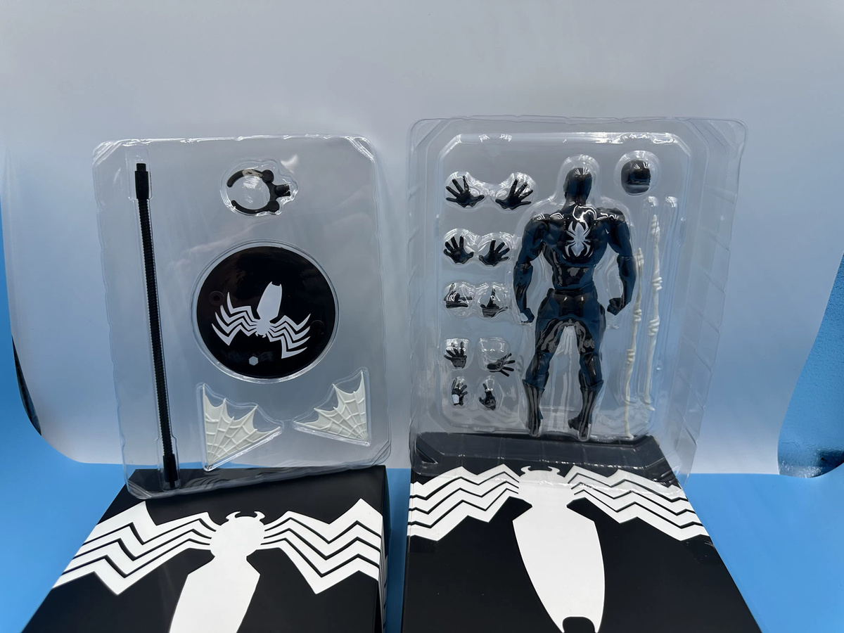 Bandai Marvel Venom Black Spider-Man Actionfigur, mit beweglichen Gelenken - Bild 2