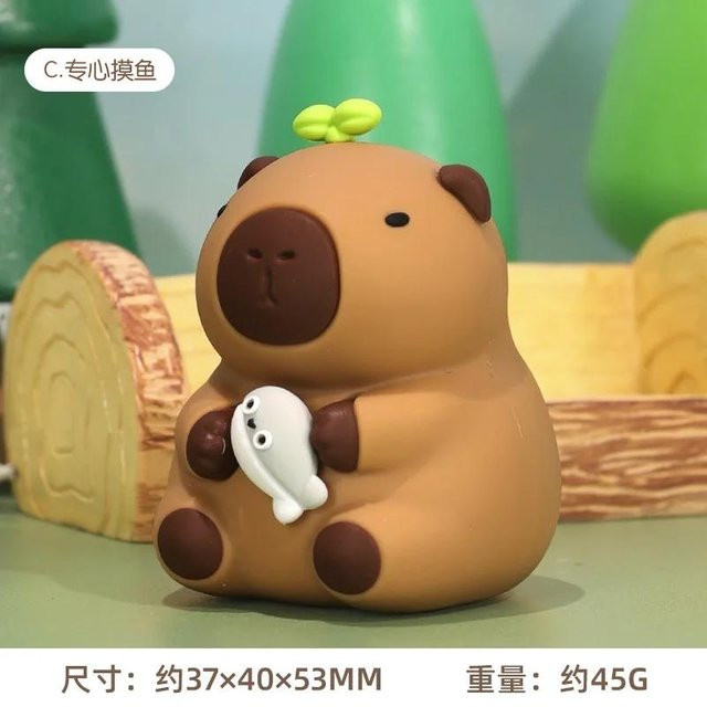 Binchi Capybara Figur Spielzeug in Braun als Schreibtisch Dekoration für Kinder und Erwachsene - Bild 1