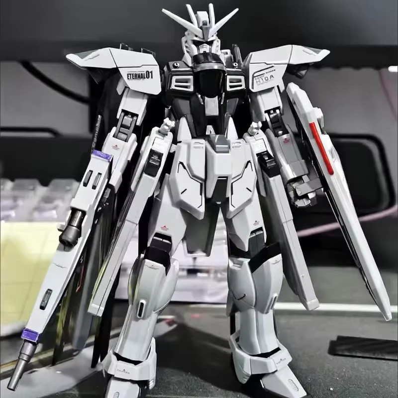Newdom Zgmf-X10a Hg 1/144 Mech Montagemodellbausatz, Schwarz - Bild 3