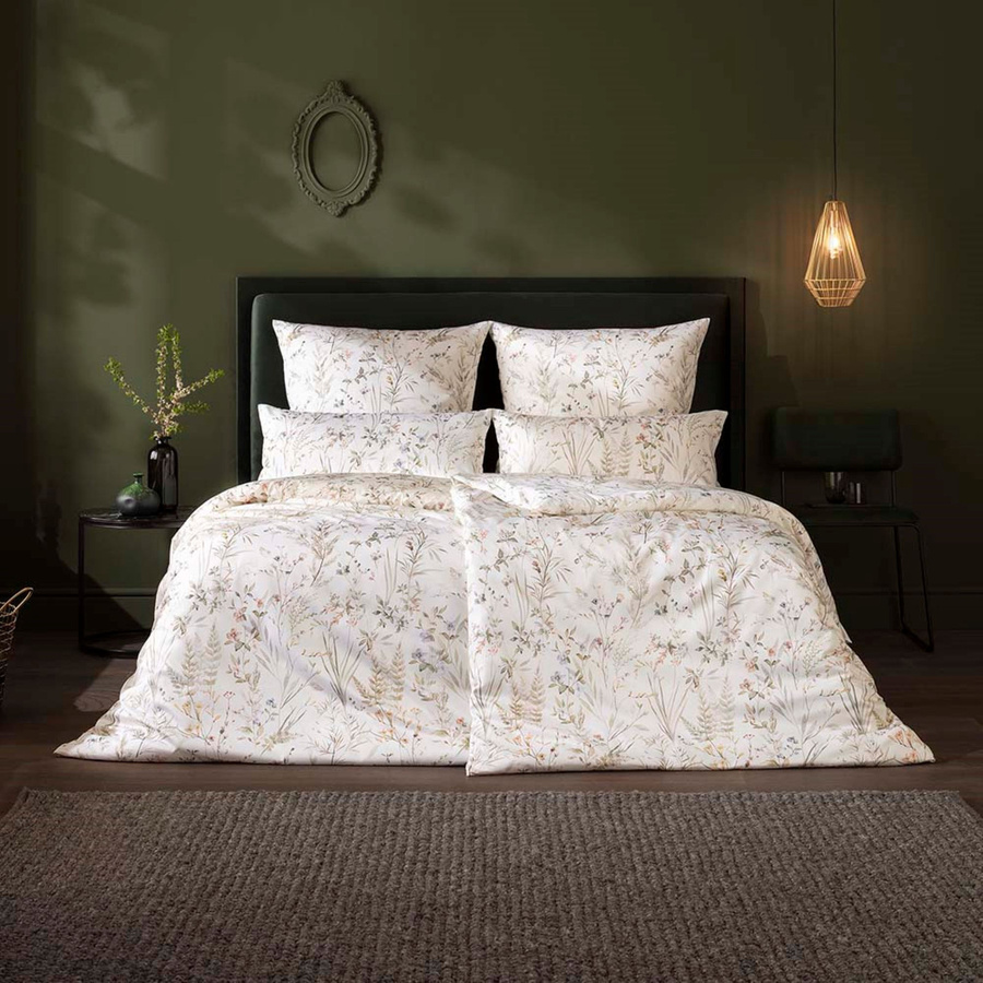 Estella Mako-Satin Bettwäsche Wiebke mit Farn und Gräsern in Grün und Ecrue, B/H: 200 x 220 cm mit Kissenbezug 80 x 80 cm - Bild 1