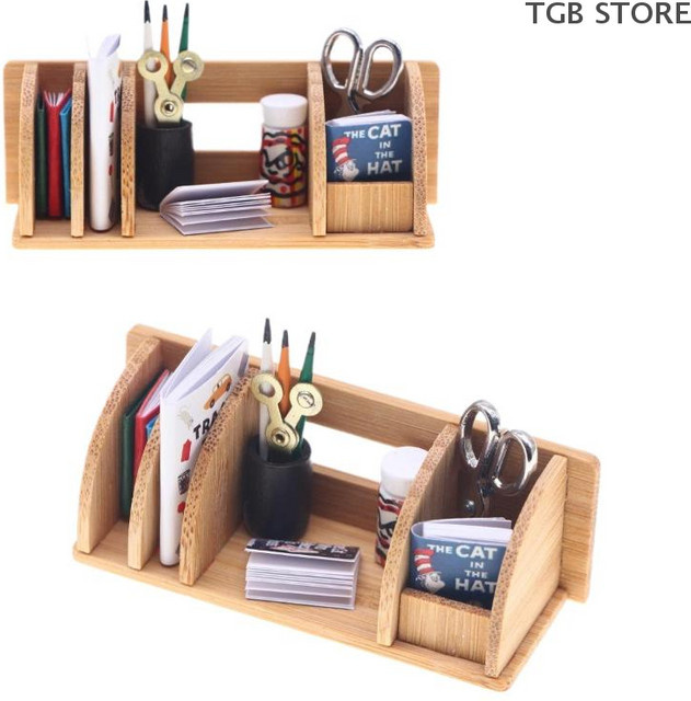 Miniatur Desktop Bücherregal DIAPER&CORED aus Holz in Braun als Deko-Modell für dein Wohnzimmer - Bild 1