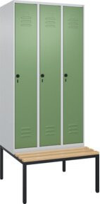 C+P Spind Classic PLUS Garderobenschrank mit Sitzbank, 3 Abteile, B/T/H: 212 x 90 x 81,5 cm, Sicherheits-Drehriegel, 4 Garderobenhaken und mittige Trennwand - Bild 1