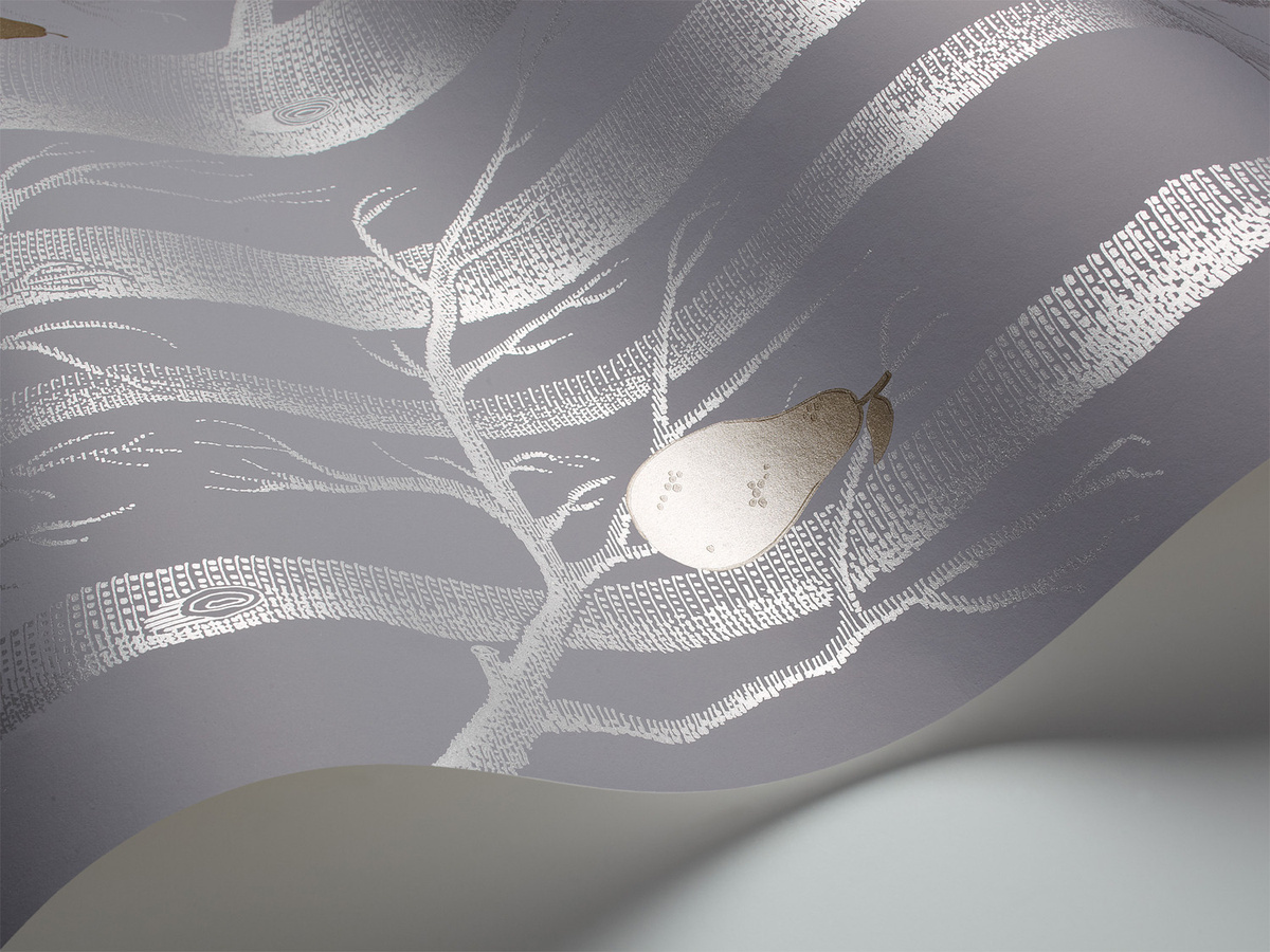 Cole & Son Tapete Woods & Pears in Botanik-Design mit floralem Muster, Farben: Schiefer, Silber, Bronze, Grau, Weiß und Schwarz, Vlies-Tapete - Bild 1