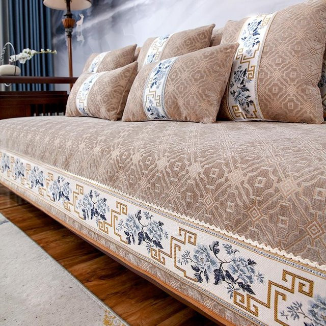 Super Six Sofabezug im orientalischen Stil aus Chenille, rutschfestes Kissen für dein Sofa in Beige oder Braun, Breite: 70 cm, Höhe: 70 cm - Bild 1