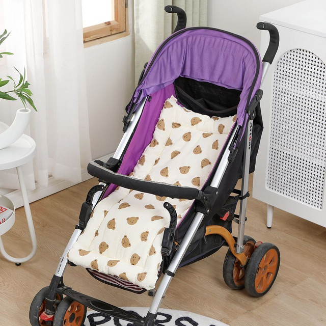 Baby Comfort Weiches und atmungsaktives Kinderwagenkissen in Bohnenform für Neugeborene - Bild 1