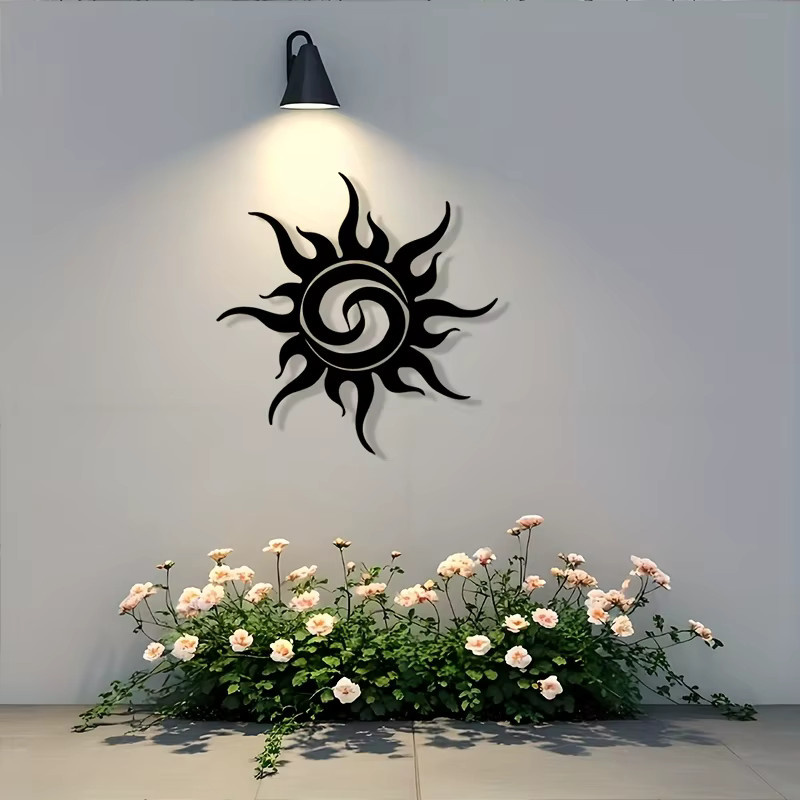 Solstice Wandskulptur aus Metall in Schwarz, abstrakte Boho-Sonnen-Dekoration für Innen und Außen - Bild 3