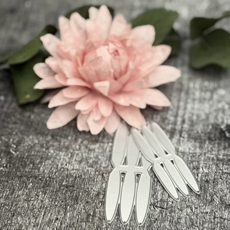 Metall Stanzform Dahlie Krepppapier Blumen für Scrapbooking und Kartenherstellung in Silber - Bild 3