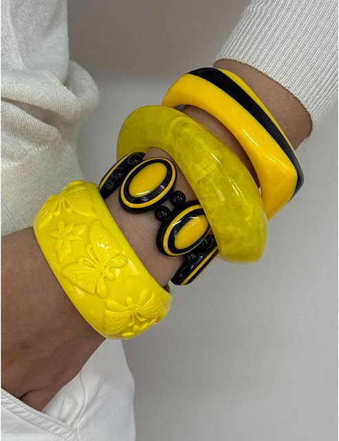 HUANZHI Armband, 3D-Schmetterling, Harz, Schwarz-Gelb gestreift, Damen - Bild 1