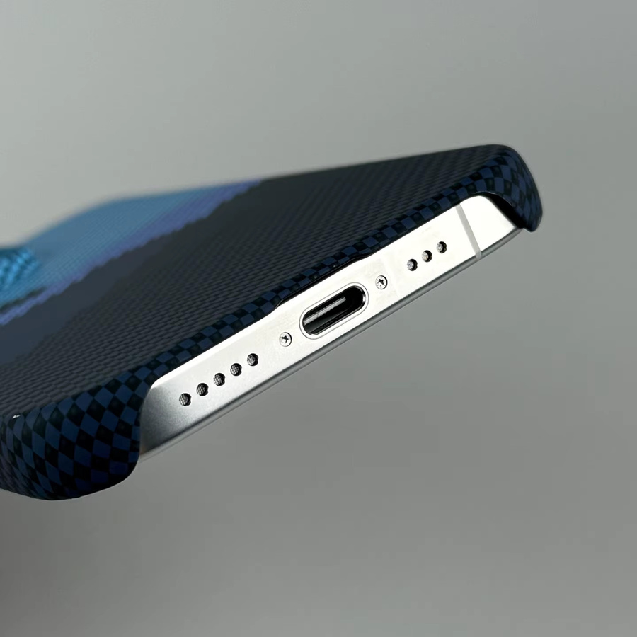 MagSafe Magnetische Schutzhülle im Carbon Fiber Kevlar Muster für iPhone 16 Plus, 15, 14, 13, 12 Pro Max in Blau, stoßfeste PC-Schutzhülle - Bild 2