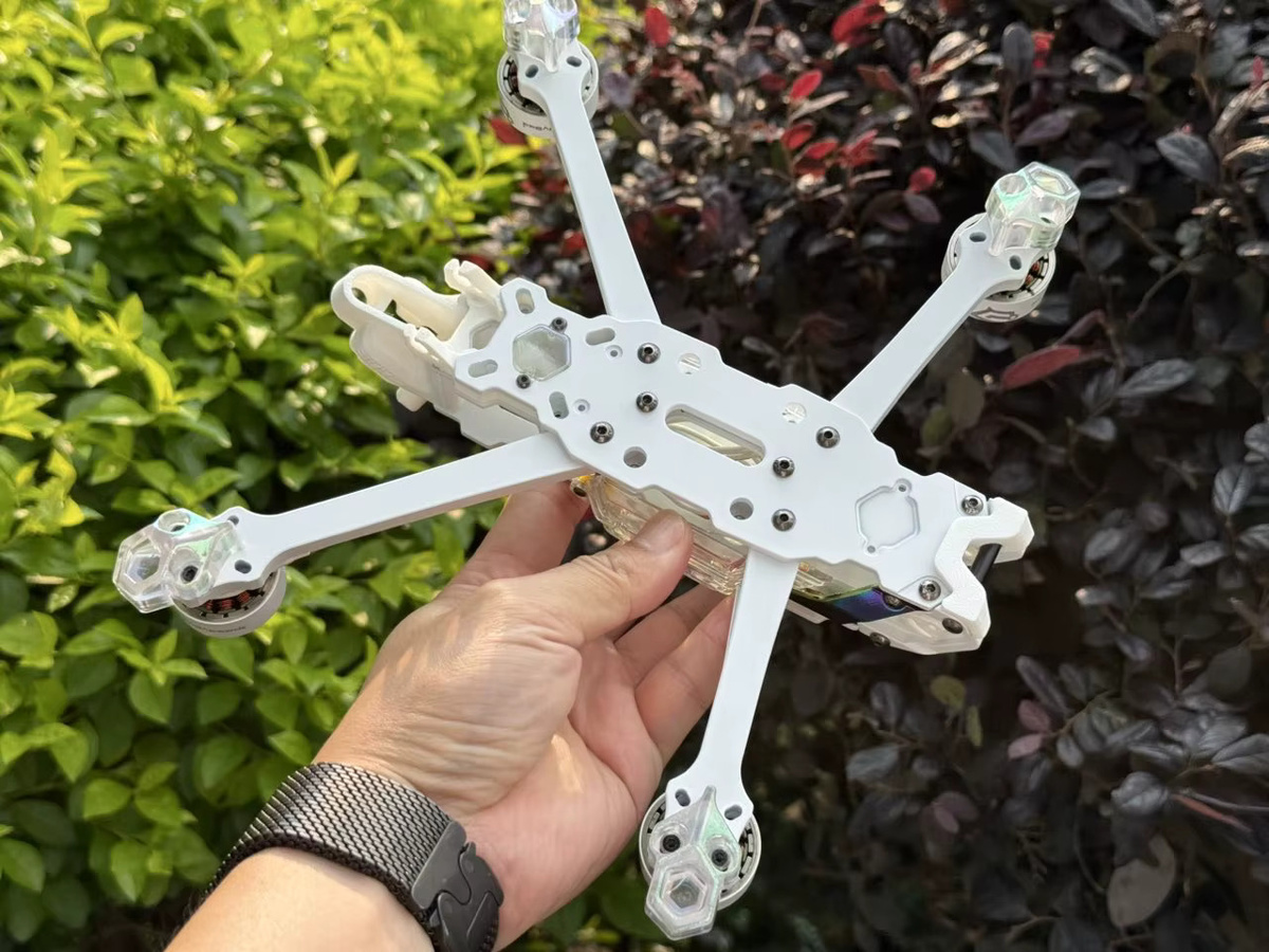 SpeedyBee Mario 5 FPV DIY Rahmen-Bausatz in Weiß - Bild 4