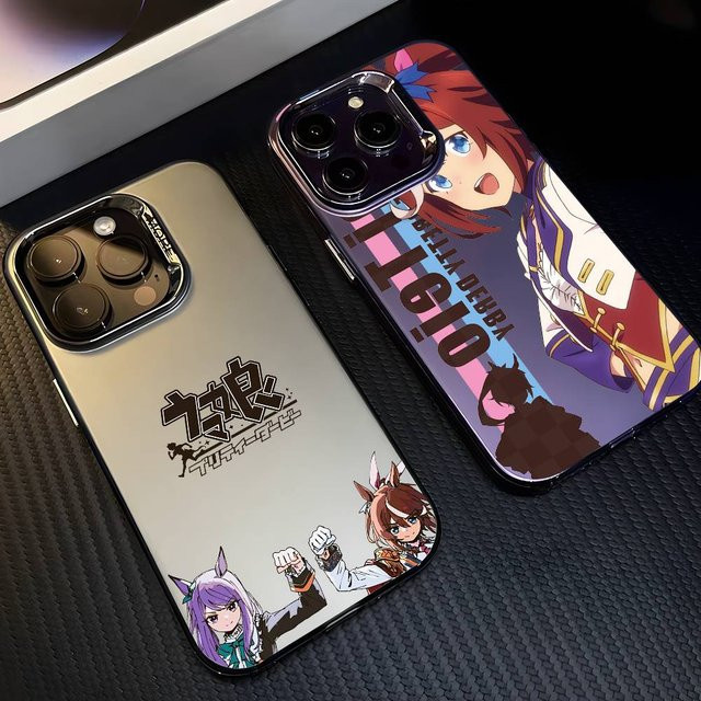 Anime Umamusume Handyhülle für iPhone 11 bis 17 Pro Max mit mattem Laser Metallic Aurora Effekt in Mehrfarbig - Bild 1