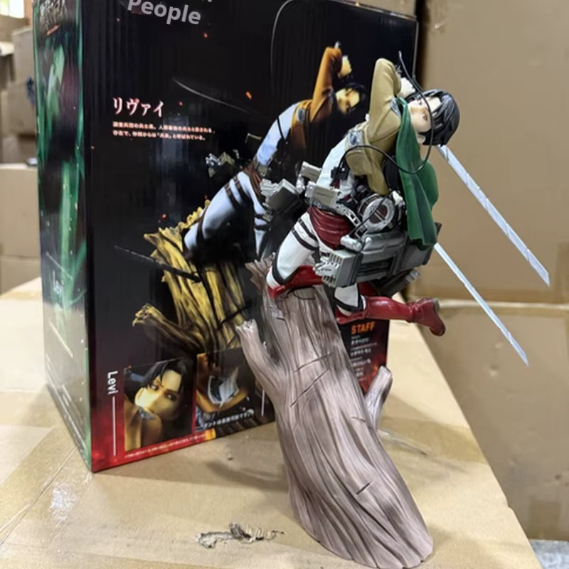 Bandai Attack On Titan Levi Ackerman Renewal Model, PVC-Actionfigur, Baumstamm-Kampfornament - Bild 2