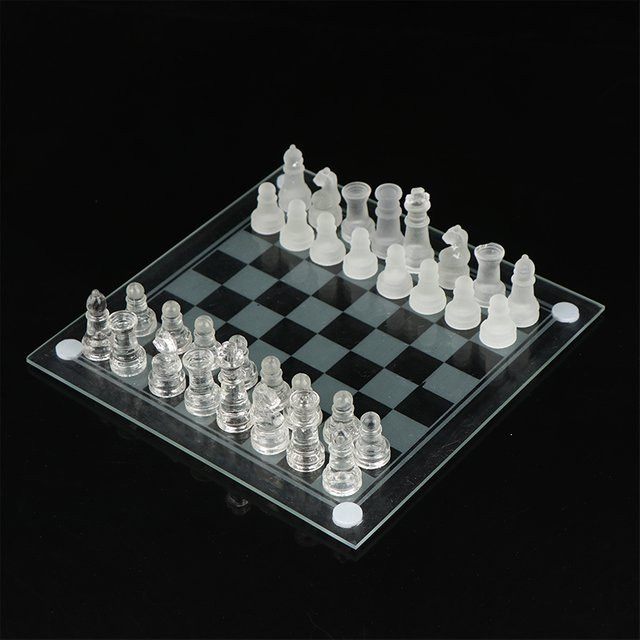 Neues Glashandwerk Schachspiel aus Kristallglas und Acryl, 1-teiliges Set - Bild 1
