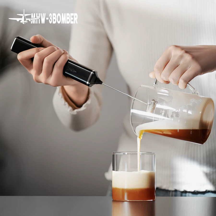 MHW-3BOMBER Elektrischer Milchaufschäumer in Schwarz mit Doppel-Schneebesenköpfen aus Edelstahl, Typ-C Aufladbar, Handgehaltener Schaumer für Kaffee, Latte und Cappuccino - Bild 2