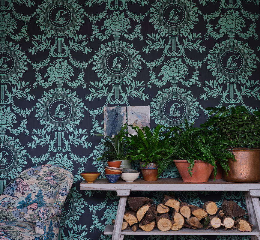 Farrow & Ball Tapete mit floralem Tier-Motiv in Grün und Türkis aus Papier - Bild 2