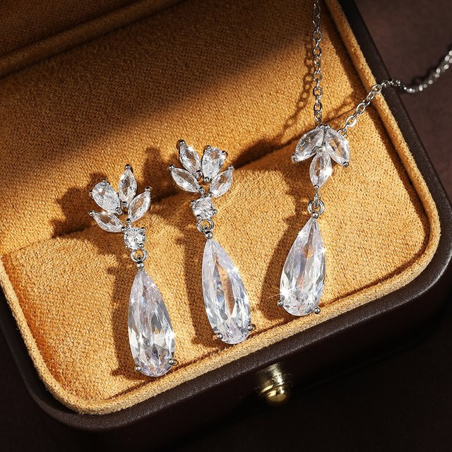 ZAKOL Schmuck-Set, Halskette, Ohrringe, Zirkonia, Kristall, Silber, Damen - Bild 1