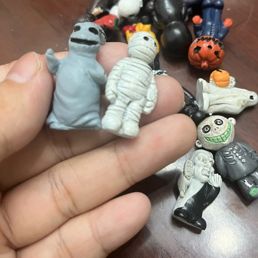 Bandai Horrorfilm Figuren Set mit 16 Stück, Halloween Sammelfiguren in Multicolor - Bild 5
