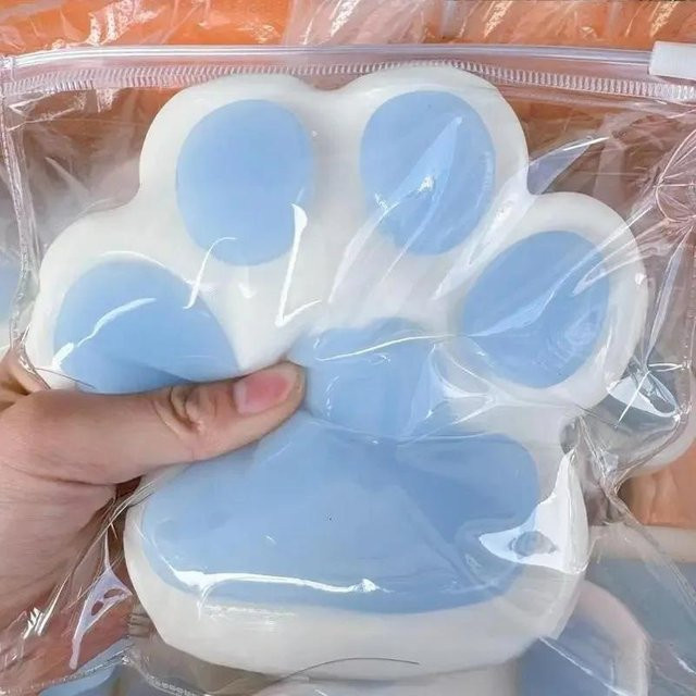 BC Pet Supplies Kawaii Katzenpfoten-Quetschspielzeug, blau - Bild 1