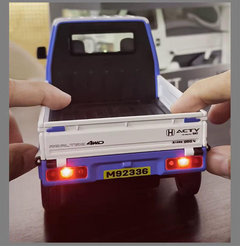 Maisto Metalldruckguss-LKW-Modell, 1:18, mit Ton und Licht, ab 6 Jahren - Bild 2