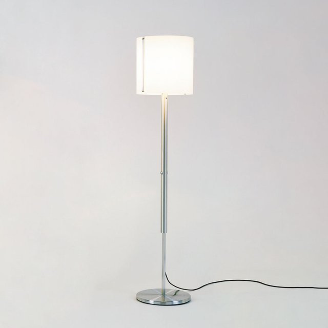 Serien Lighting Jones Floor S Stehleuchte aus Metall in Silber und Weiß mit LED und Dimmfunktion - Bild 1
