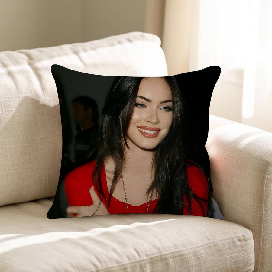 Dekokissen Kissenbezug mit Jennifers Body Megan Fox Motiv aus Peach Skin, B/T/H: 18 x 18 x 18 cm - Bild 4