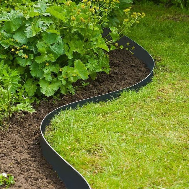 Garteneinfassung aus schwarzem PE in Natur-Optik, Breite: 7,5 cm, Länge: 10 m, Dicke: 3 mm - Bild 1