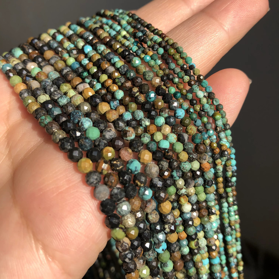 xilitata Perlen, Afrikanischer Türkis, Facettiert, Rund, 2-4 mm - Bild 2