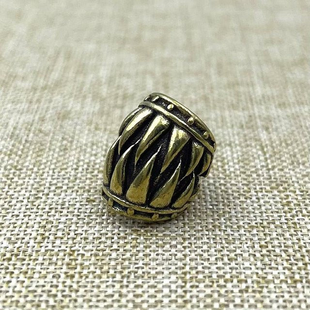 Binchi Outdoor Product Anhänger, Messing, Gold, Unisex - Bild 1
