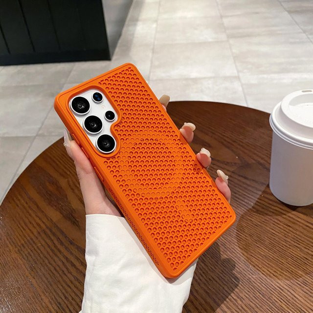 Magnetische MagSafe kompatible Schutzhülle für Samsung Galaxy S23 Ultra in Orange, atmungsaktive und stoßfeste Hülle mit Wärmeableitung - Bild 1