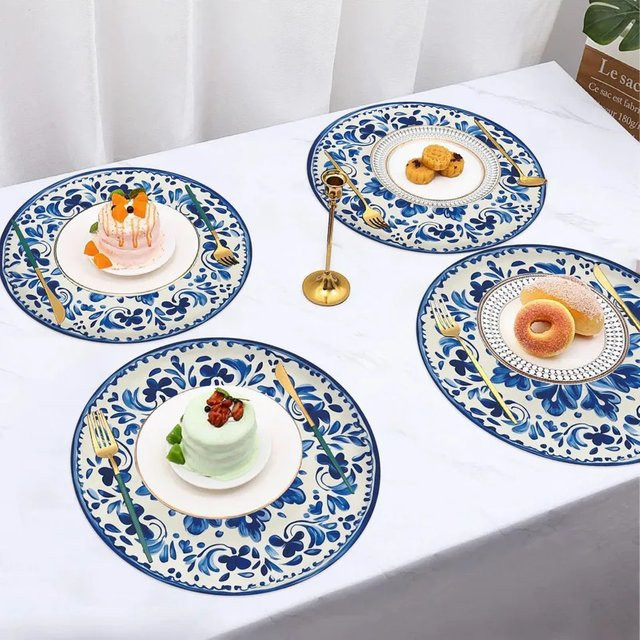 VIKAMA 4er Set runde Tischsets aus Leinen mit blau-weißem mediterranem Blumenmuster, rutschfest und hitzebeständig - Bild 1