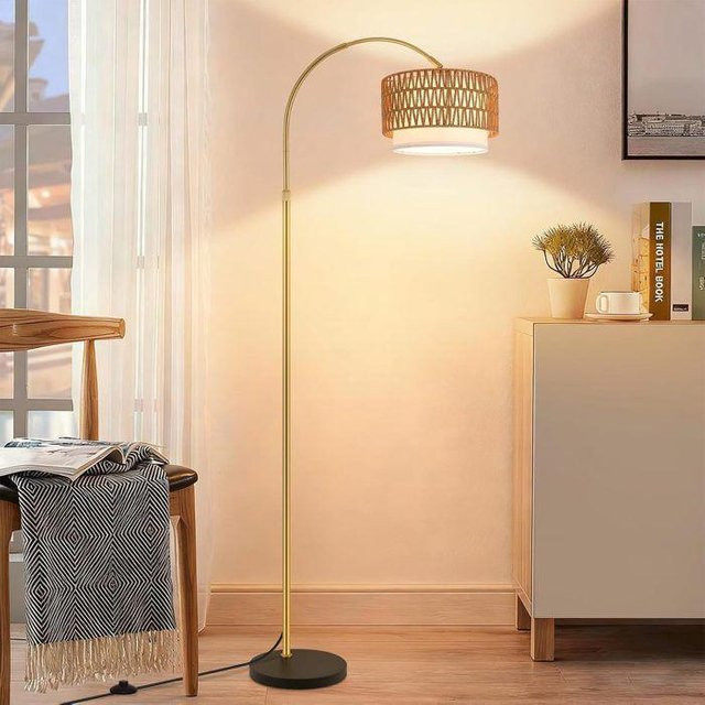 NETTLIFE Bogenlampe im Boho-Stil aus Rattan und Metall in Gold/Messing mit verstellbarer Höhe und LED-Leuchtmittel - Bild 1