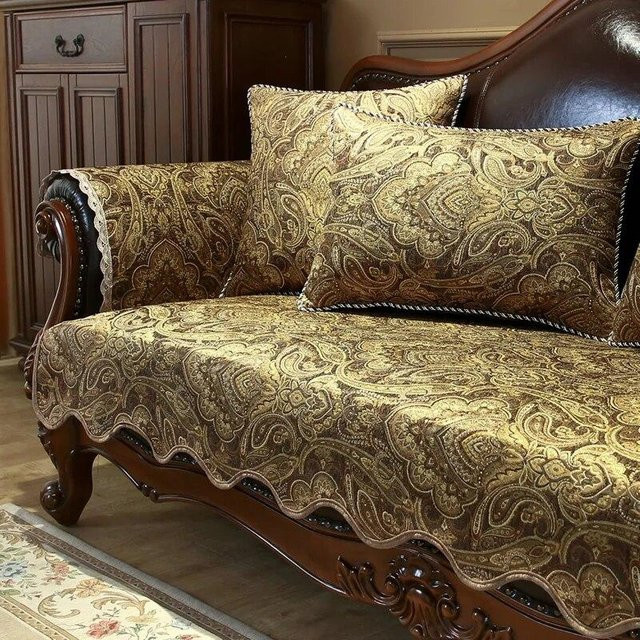 Luxus Chenille Jacquard Sofabezug mit floraler Retro-Stickerei in Gold, rutschfest, B/B: 60 x 60 cm - Bild 1