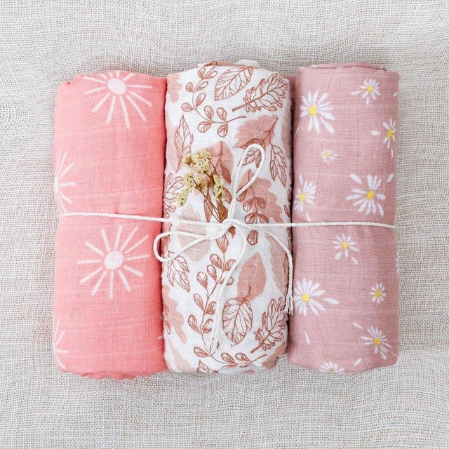 Elinfant 3er Set Musselin-Wickeldecken aus 100 % Baumwolle in Pink für Babys als Sommer-Schlafdecke, Stilldecke oder Kinderwagen-Abdeckung - Bild 1